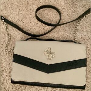 Guess bag